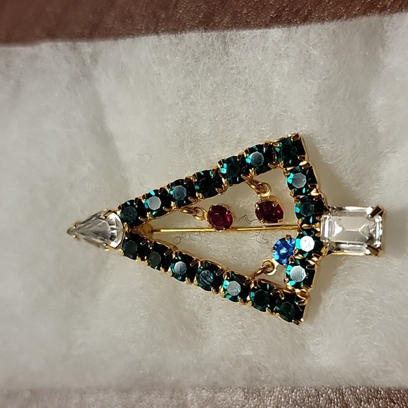 Christmas Tree Holiday Green Red Blue Clear Faux Stones Gold Tone Brooch Pin - Picture 13 of 16